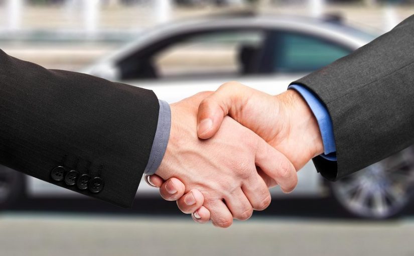 Social-selling-handshake